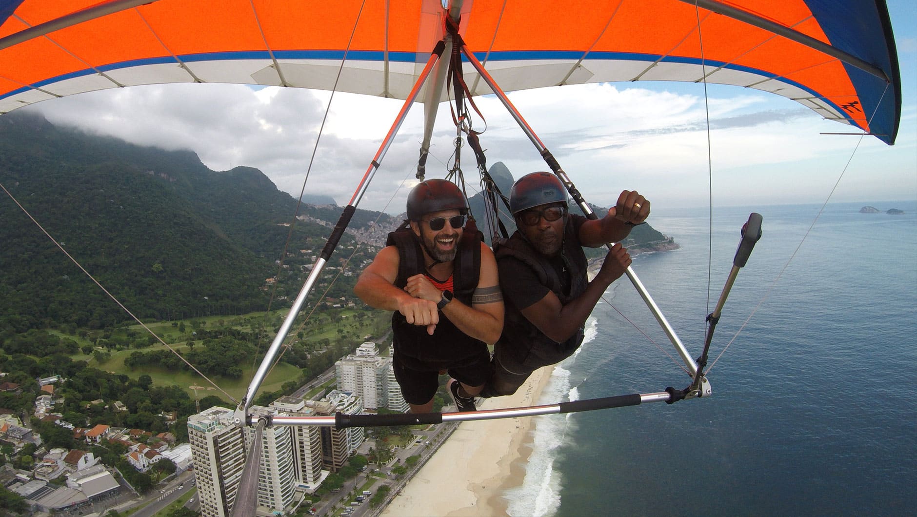 Thyago Ohana hang gliding in Rio de Janeiro